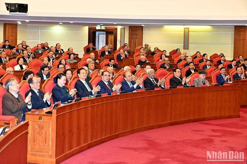 Leaders and former leaders of the Party and State and other delegates attend the conference. Leaders and former leaders of the Party and State and other delegates attend the conference.