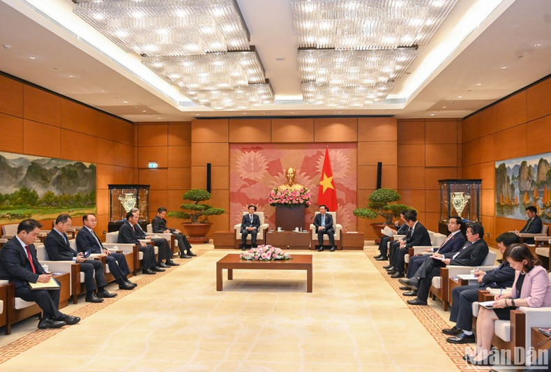 At the reception (Photo: NDO)