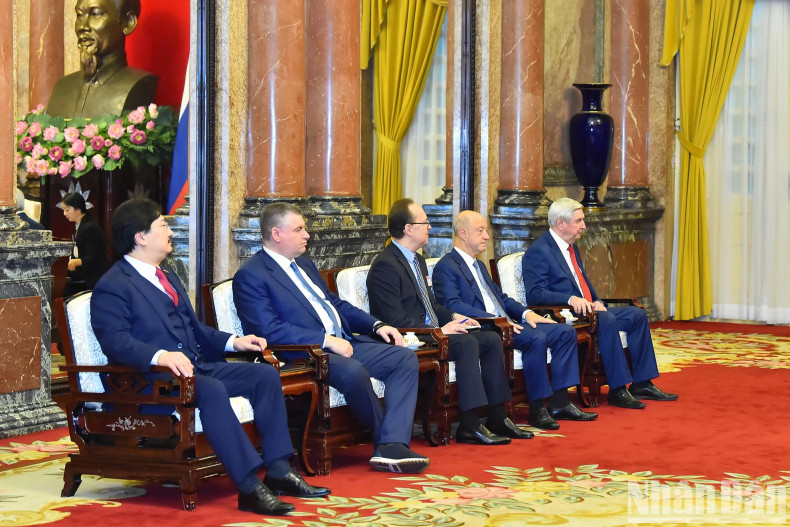 The high-ranking delegation accompanying Chairman of the State Duma of the Federal Assembly of the Russian Federation Vyacheslav Viktorovich Volodin at the reception.