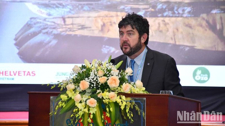 Michel Croft, Acting UNESCO Chief Representative in Vietnam speakes at the seminar. Michel Croft, Acting UNESCO Chief Representative in Vietnam speakes at the seminar.