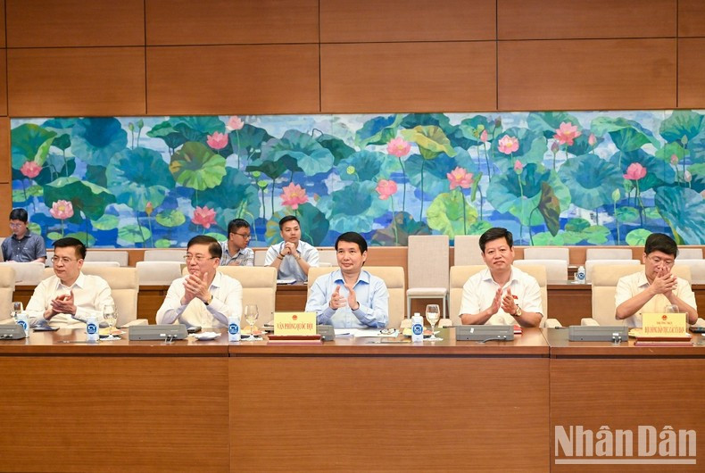 The Standing Board of the NA Committee for Ethnic Minority Affairs, the NA committees and other delegates attend the meeting.