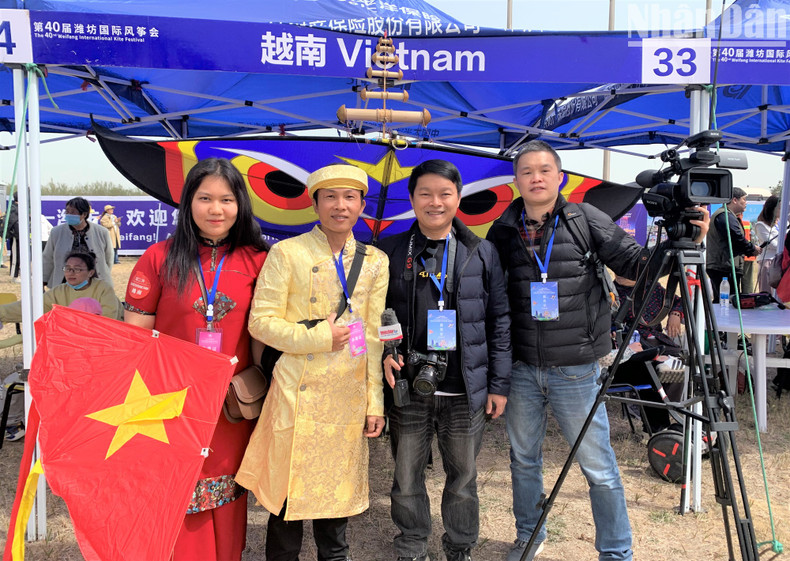 Vietnamese kite flutes are introduced at the festival. (Photo: HUU HUNG) Vietnamese kite flutes are introduced at the festival. (Photo: HUU HUNG)