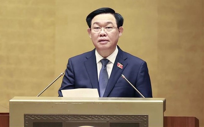 NA Chairman Vuong Dinh Hue speaks at the Q&A session on March 20 (Photo: VNA)