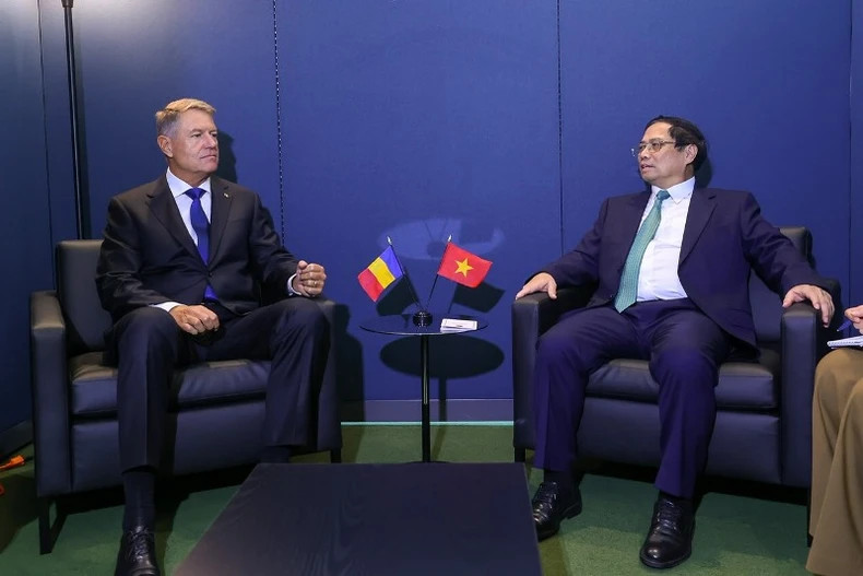 PM Pham Minh Chinh (R) and Romanian President Klaus Iohannis. (Photo: Nhat Bac) PM Pham Minh Chinh (R) and Romanian President Klaus Iohannis. (Photo: Nhat Bac)