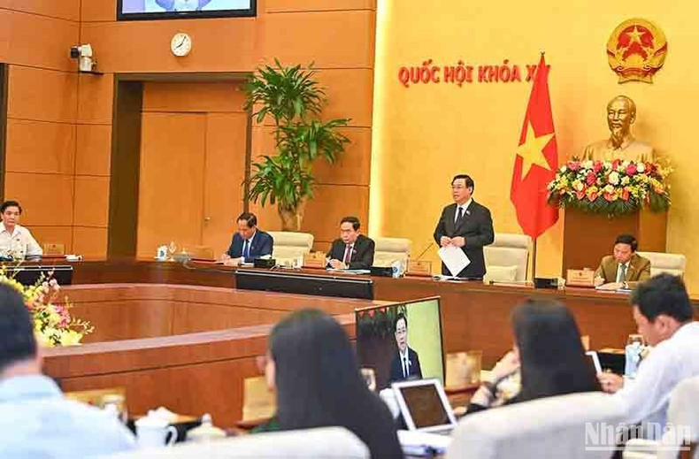 Regarding the legislative work, the top legislator said the NA Standing Committee will give comments on three bills and two draft resolutions, while considering the proposal to build a draft Gender Affirmation Law.