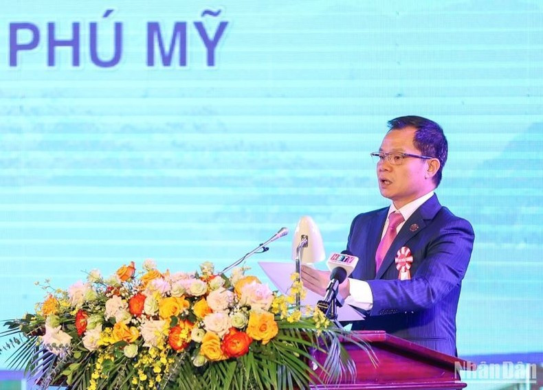 A representative from Phu My Group speaks at the conference. A representative from Phu My Group speaks at the conference.