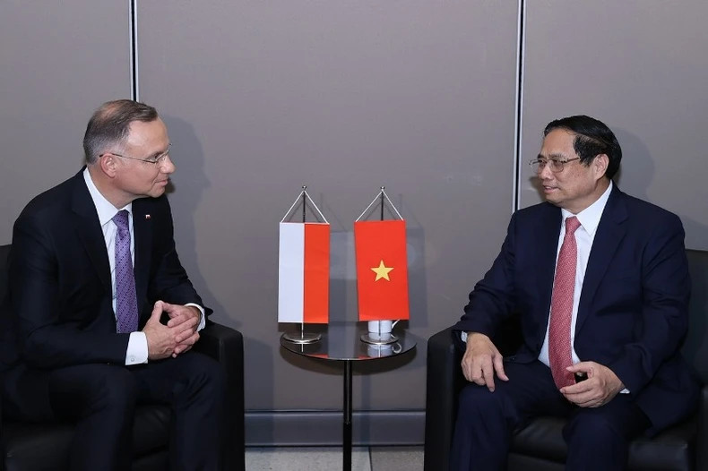 PM Pham Minh Chinh (R) meets with Polish President Andrzej Duda. (Photo: Nhat Bac) PM Pham Minh Chinh (R) meets with Polish President Andrzej Duda. (Photo: Nhat Bac)