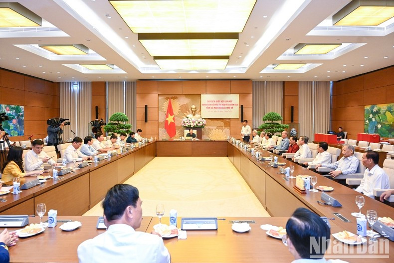 An overview of the meeting.