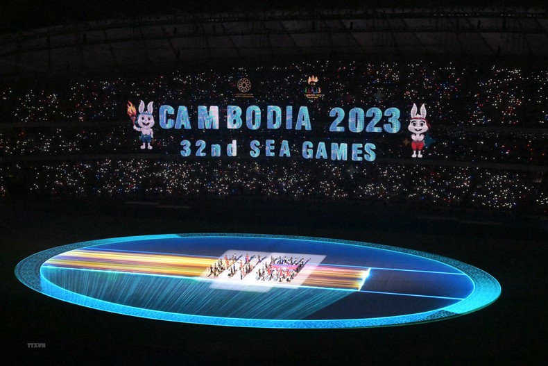 The impressive light system at the opening ceremony.