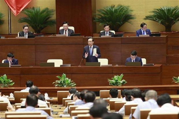 Minister of Labour, Invalids and Social Affairs Dao Ngoc Dung fields legislators' questions about issues within his remit on June 6. (Photo: VNA) Minister of Labour, Invalids and Social Affairs Dao Ngoc Dung fields legislators' questions about issues within his remit on June 6. (Photo: VNA)