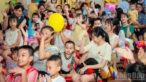 Children’s smiles. (Photo: HNV)