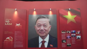Photo and biography of To Lam, General Secretary of the Central Committee of the Communist Party of Viet Nam, at the thematic exhibition “95 Years of the Communist Party of Viet Nam – A Glorious Journey”.