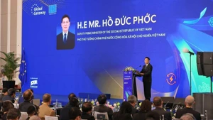 Deputy Prime Minister Ho Duc Phoc speaks at the EU–Viet Nam Global Gateway Business and Investment Forum (Photo: VNA)