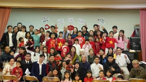 The Spring Fair for students and the Vietnamese community in Japan creates a culturally and educationally rich space imbued with identity.