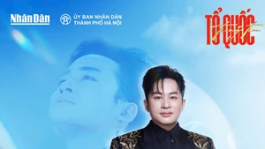 Singer Tung Duong 