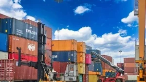 Viet Nam has set a target of expanding exports by 8% in 2026 (Illustrative photo: VNA)