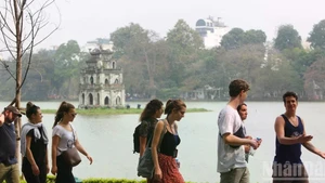 Travel trends 2026 show that the three pillars shaping traveler behavior are deep personalization, the search for mental balance, and the application of technological solutions. (Photo: Thanh Dat)