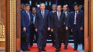 A state banquet was held to welcome General Secretary To Lam and the high-level Vietnamese delegation on their state visit to the Kingdom of Cambodia. (Photo: Duong Giang/VNA)