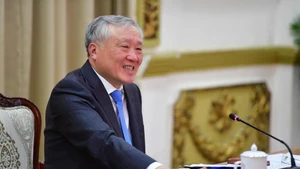 Standing Deputy Prime Minister Nguyen Hoa Binh at the working session on the Viet Nam International Financial Centre (VIFC) (Photo: vnexpress.net)