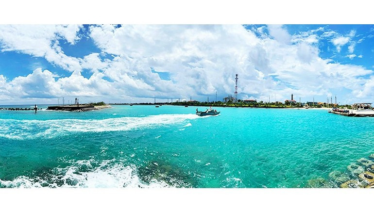 A picture featured in Tran Thanh ’s photo book. 133.jpg