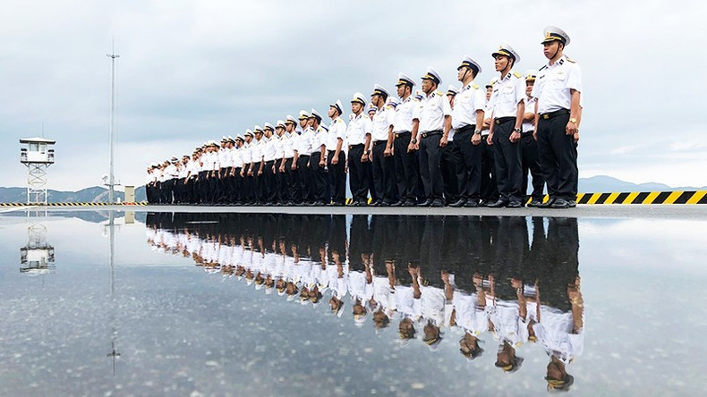 A picture featured in Tran Thanh ’s photo book. 132.jpg