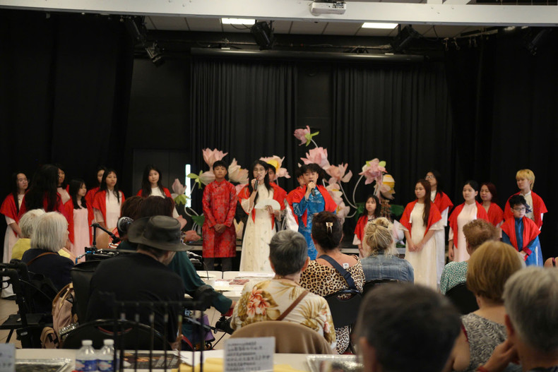 A music performed by the Olympia School Choir at the event 5.jpg