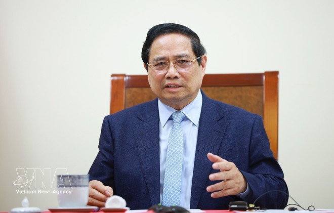 Vietnamese Prime Minister Pham Minh Chinh holds a telephone conversation with President of the United Arab Emirates (UAE) Sheikh Mohamed bin Zayed Al-Nahyan on March 9 evening. (Photo: VNA)