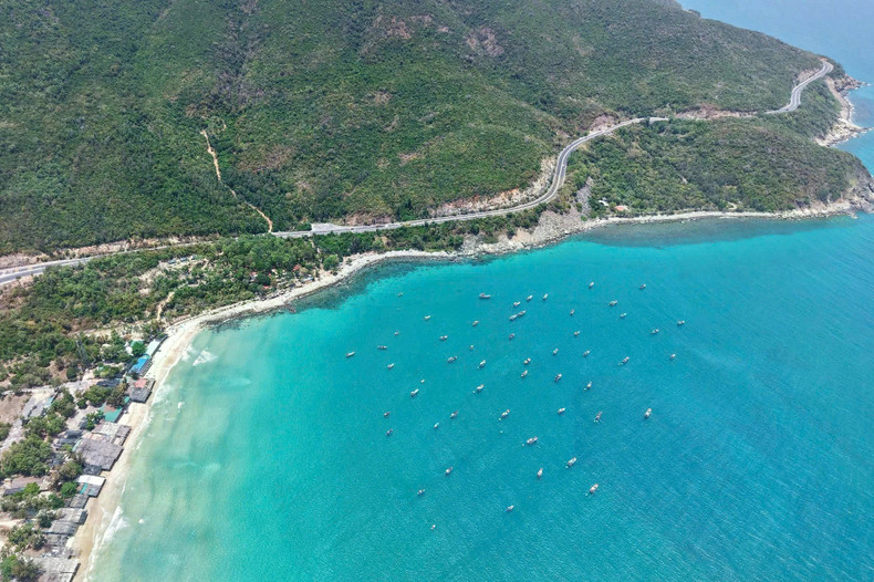 Following the merger, Khanh Hoa and Ninh Thuan will collectively form the province with the longest coastline in Viet Nam. (Photo: BA DUY) z6512819070423a450d22d42fe90f9294d702c850.jpg