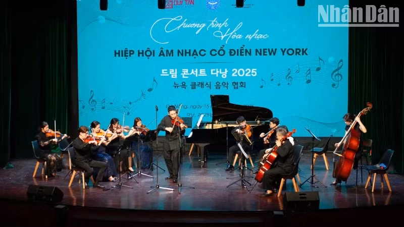 The concert performed by the New York Classical Music Society (Photo: NDO)