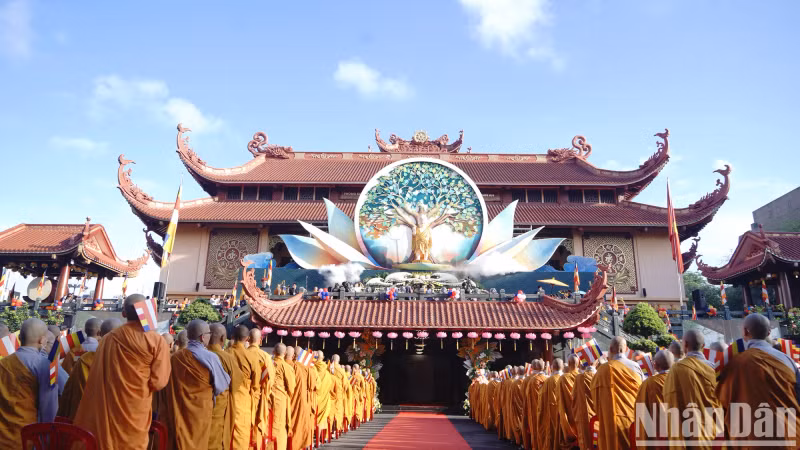 The Vesak 2025 is a special festival for the Buddhist community in Ho Chi Minh City.