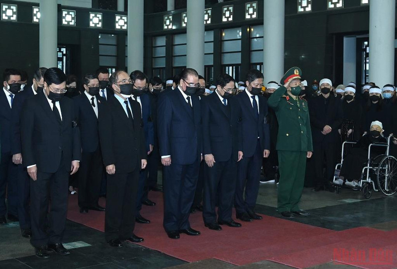 Memorial services held for former Deputy Prime Minister Nguyen Con ảnh 2 Memorial services held for former Deputy Prime Minister Nguyen Con ảnh 2