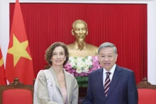 Party General Secretary To Lam (R) receives UNESCO Director-General Audrey Azoulay in Hanoi on June 27. (Photo: VNA)