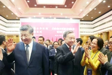 Party General Secretary To Lam (third from right) and Party General Secretary and President Xi Jinping (L) and other high-ranking leaders attend the Vie Nnam–China Youth Friendship Meeting in April (Photo: VNA)