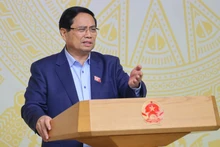 Prime Minister Pham Minh Chinh chairs the 20th session of the National Steering Committee on Combating Illegal, Unreported, and Unregulated (IUU) Fishing in Ha Noi on November 4. (Photo: VNA)