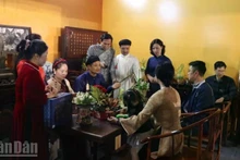 The space introducing the cultural life of Hanoians during Tet attracts large numbers of visitors.