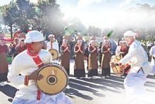 A cultrual performance by ethnic people