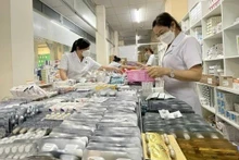 The Drug Administration of Viet Nam requests that localities and hospitals ensure sufficient drug supply for medical examination and treatment for the people./ Photo: Nhandan