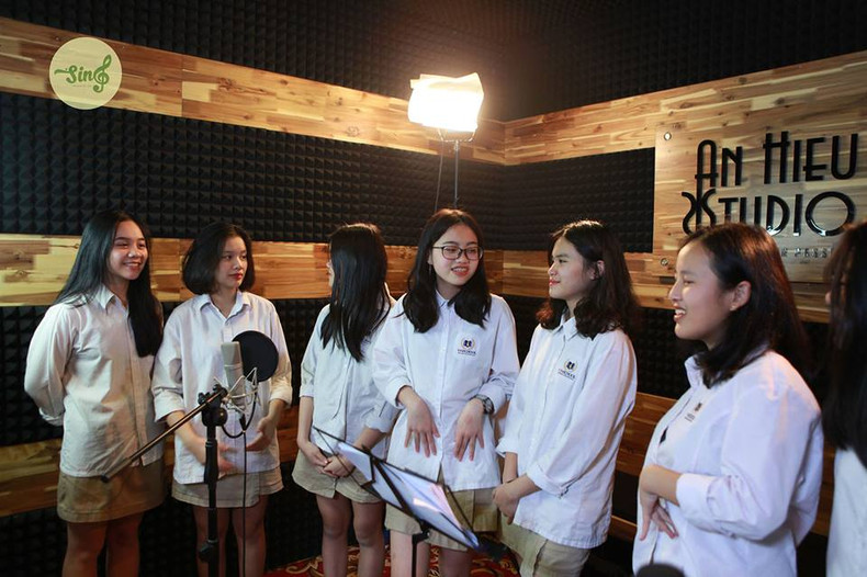 Singer Bong Mai: Children should sing songs which truly celebrate their childhood ảnh 1 Singer Bong Mai: Children should sing songs which truly celebrate their childhood ảnh 1