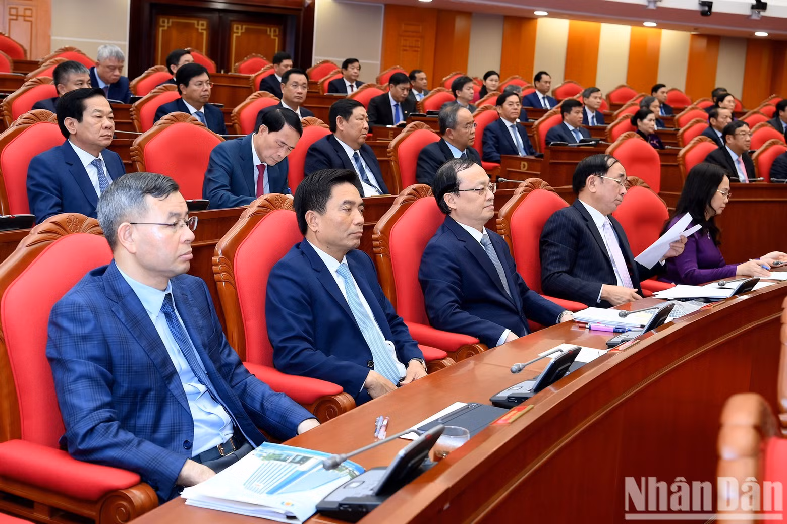 ndo-br-a8-bnd-3741.jpg