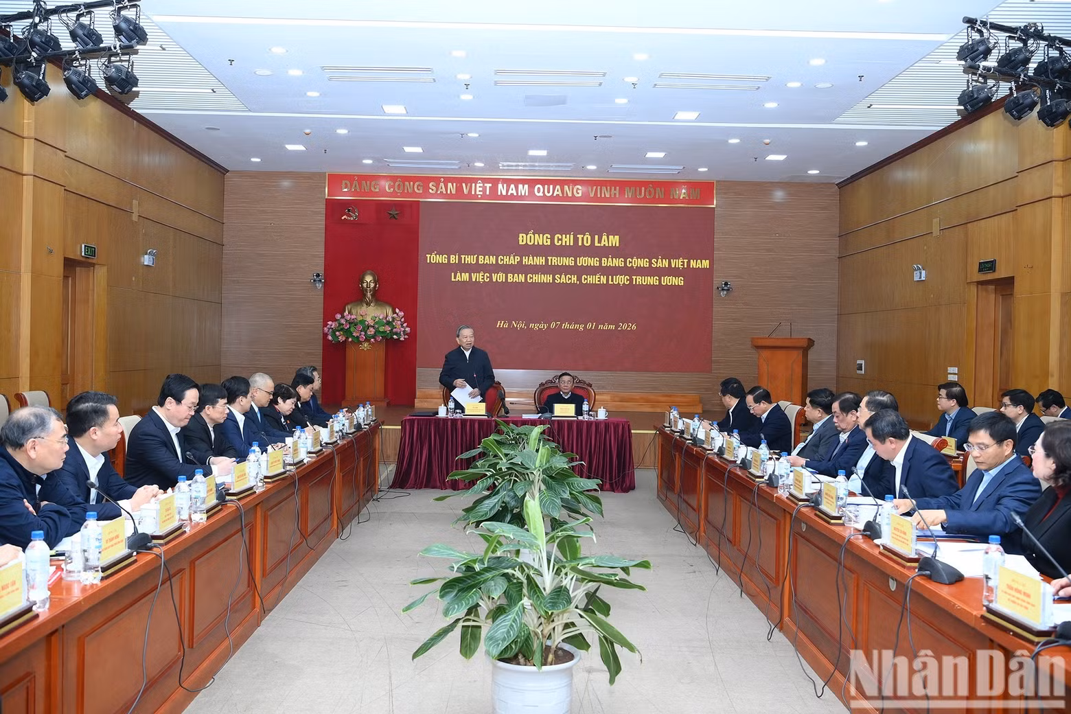 ndo-br-a8-bnd-6868.jpg