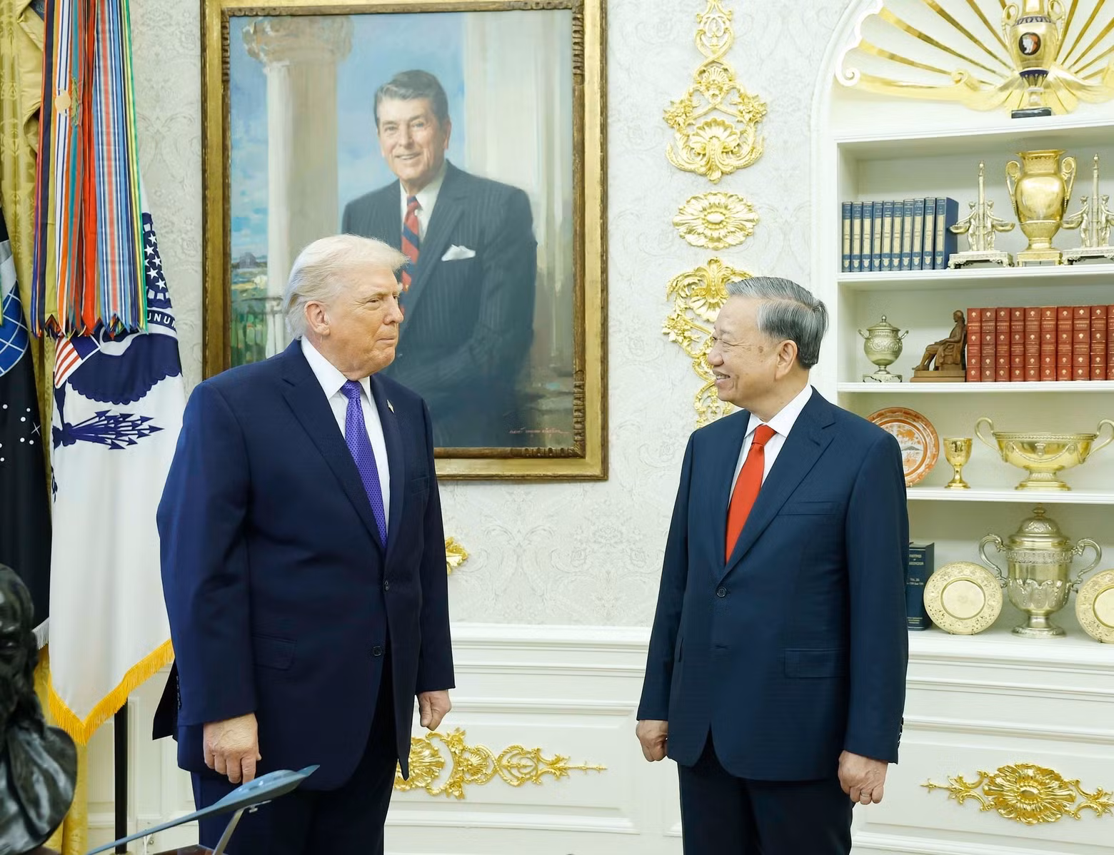 vna-potal-tong-bi-thu-to-lam-gap-tong-thong-hoa-ky-donald-trump-8599947.jpg