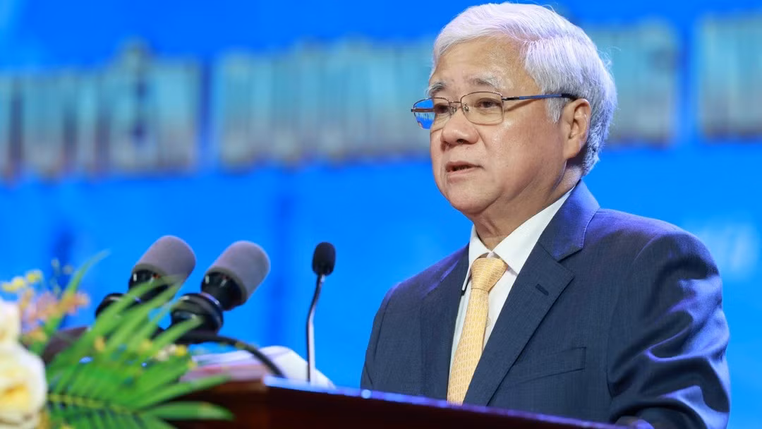 Standing Vice President of the National Assembly Do Van Chien speaks at the ceremony. (Photo: HAI NGUYEN)