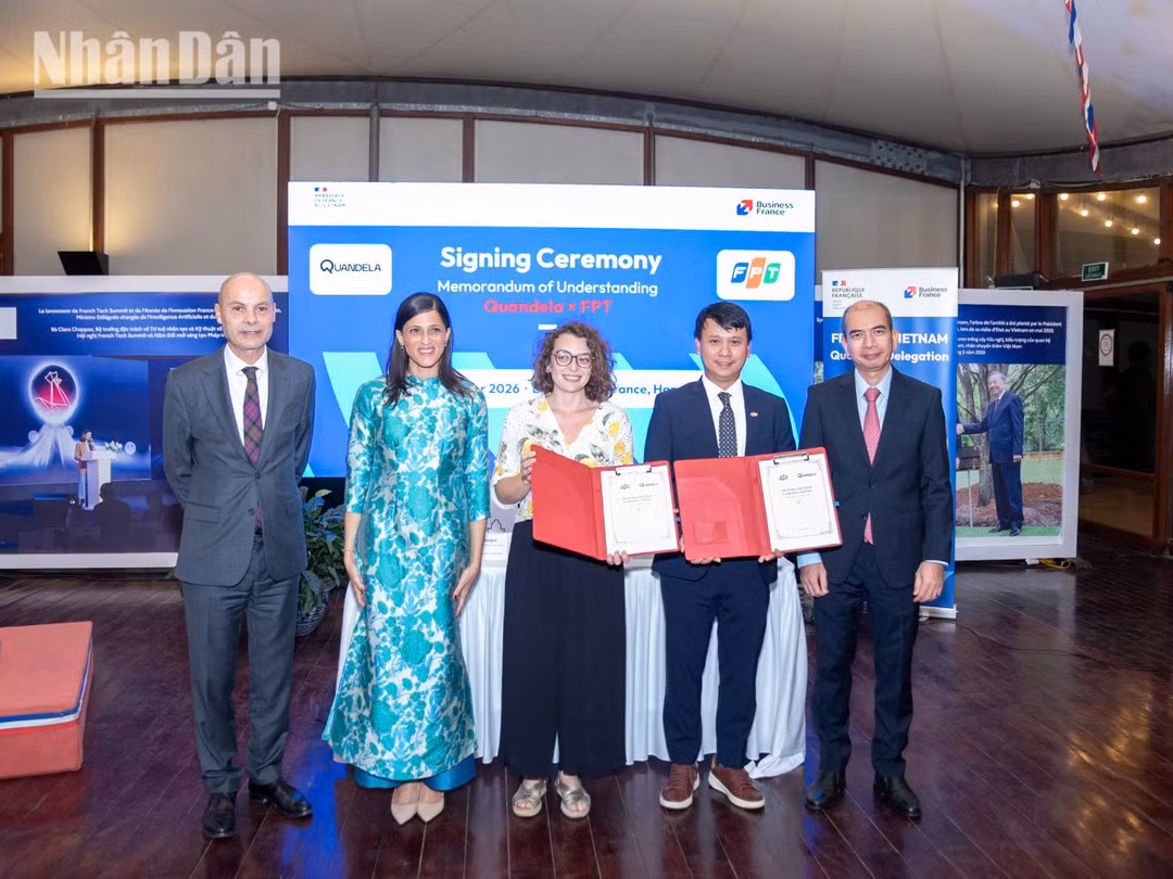 Quandela officially opens access to its cloud-based quantum computing platform to FPT experts. (Photo: NDO)