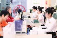 Many banks implement policies that add extra interest rates to attract idle funds from the public.