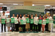 Delegates at the launch ceremony.