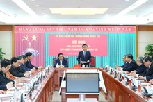 Permanent Member of the Party Central Committee’s Secretariat Tran Cam Tu speaks at the handover ceremony in Ha Noi on November 7. (Photo: VNA)