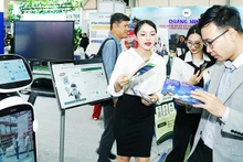 The rapid advancement of the digital economy and innovation is unlocking new avenues for expansion across multiple sectors. (Photo: SONG ANH)