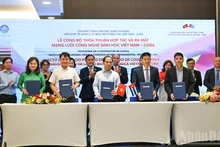 At the lauch of the Viet Nam – Cuba biotechnology network in Ha Noi on August 28. (Photo: NDO)
