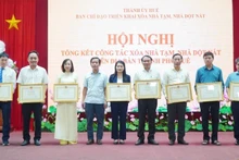 Collectives and individuals with outstanding achievements in the implementation of the programme are commended by the city’s People’s Committee.