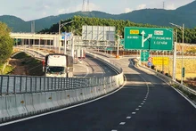 Newly inaugurated transport infrastructure projects enhance connectivity and strengthen regional linkages. (Photo: Bac Son)